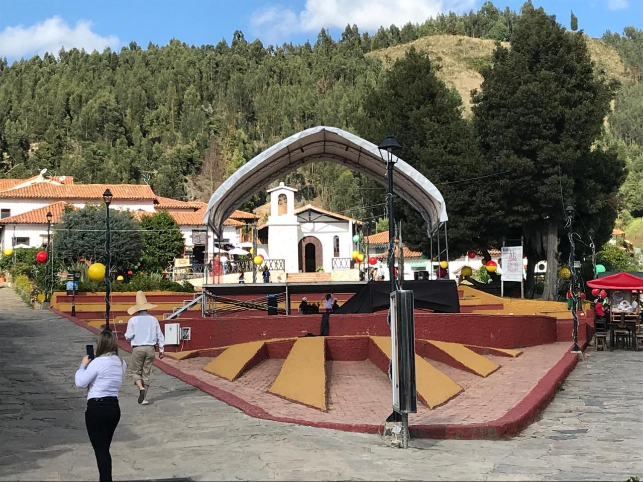 Casa Posada Maestro Carlos Aranguren Villa ดุยตามา ภายนอก รูปภาพ